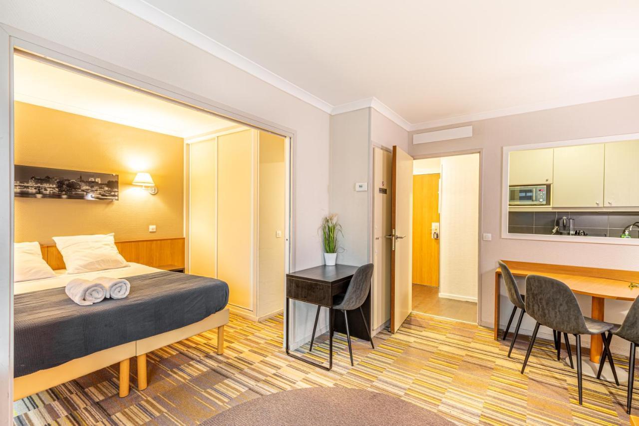 Paris Expo Apart Hotel - Porte De Versailles - 2R & Parking Issy-les-Moulineaux Luaran gambar